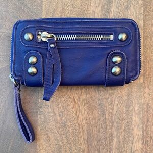 Vintage Y2K Linea Pelle Purple Wristlet Wallet Clutch with Silver Grommets